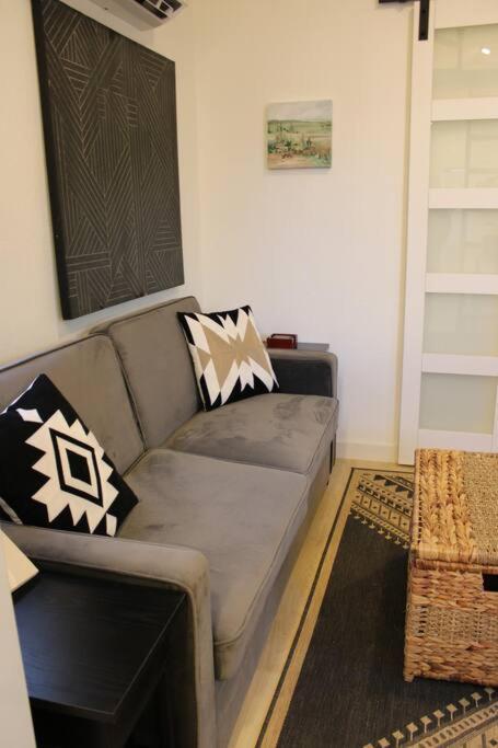 Agave Tiny House At Cactus Flower-Hot Tub-Pet Friendly-No Pet Fees! Albuquerque Dış mekan fotoğraf