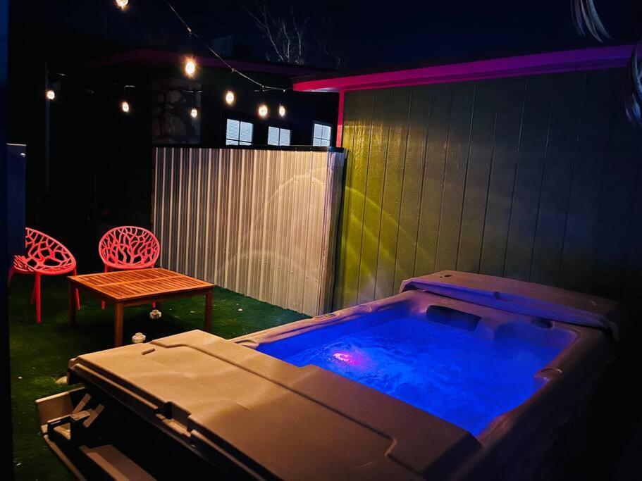 Agave Tiny House At Cactus Flower-Hot Tub-Pet Friendly-No Pet Fees! Albuquerque Dış mekan fotoğraf
