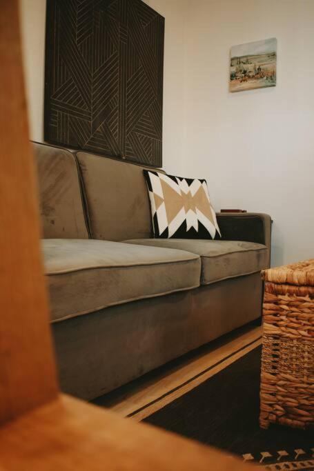 Agave Tiny House At Cactus Flower-Hot Tub-Pet Friendly-No Pet Fees! Albuquerque Dış mekan fotoğraf