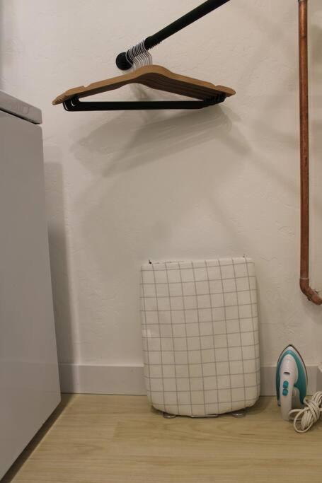 Agave Tiny House At Cactus Flower-Hot Tub-Pet Friendly-No Pet Fees! Albuquerque Dış mekan fotoğraf